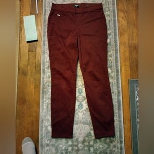 Nine West pull on burgundy jeans